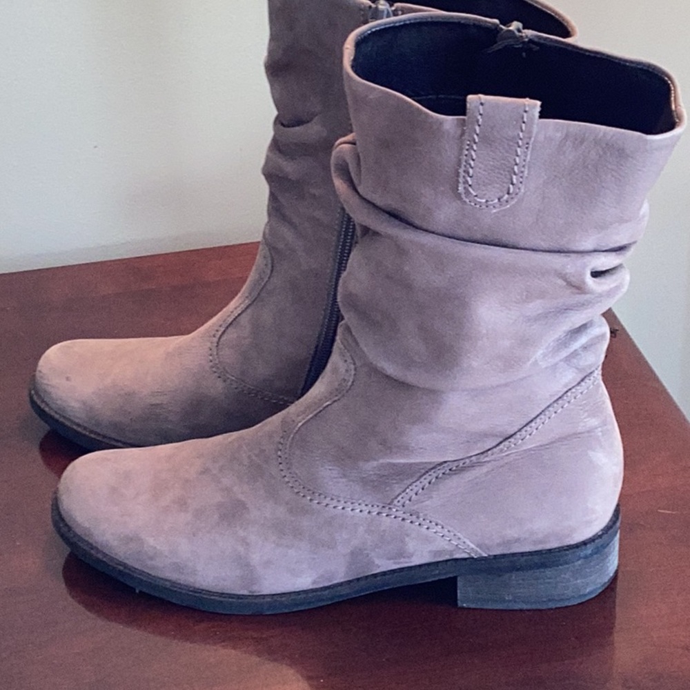Gabor Suede Ankle Boot